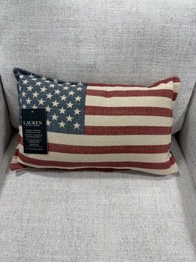 Ralph Lauren Red, Blue, Cream American Flag Accent Pillow ~ NWT 🇺🇸🇺🇸